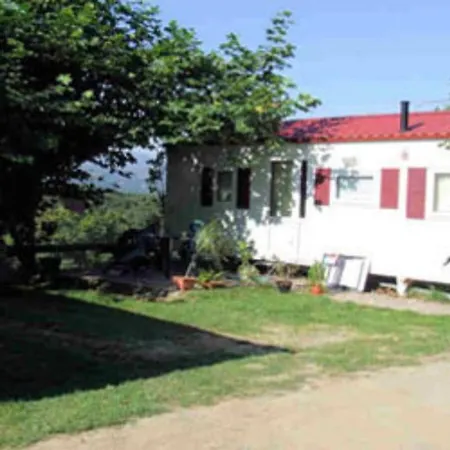 Mobil-home 5 Pers. Terrasse Authentique - Api-1-52-1688 مكان تخييم *