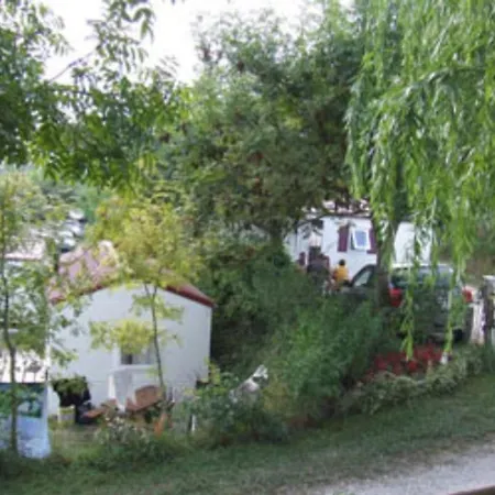 Mobil-home 5 Pers. Terrasse Authentique - Api-1-52-1688 مكان تخييم