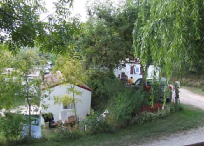 Mobil-home 5 Pers. Terrasse Authentique - Api-1-52-1688 مكان تخييم